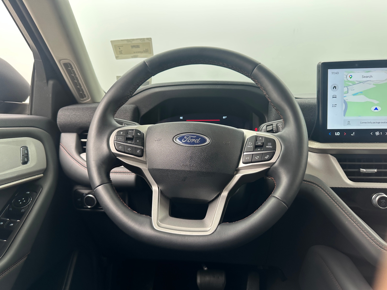 Thumbnail: 2025 Ford Explorer - 5