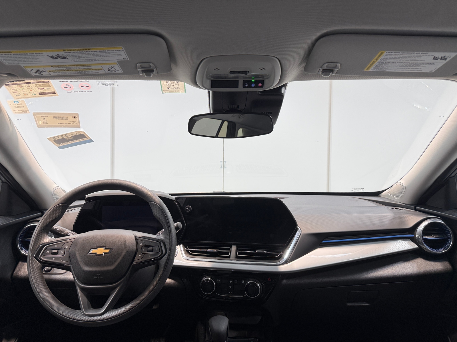 Thumbnail: 2025 Chevrolet Trax - 3