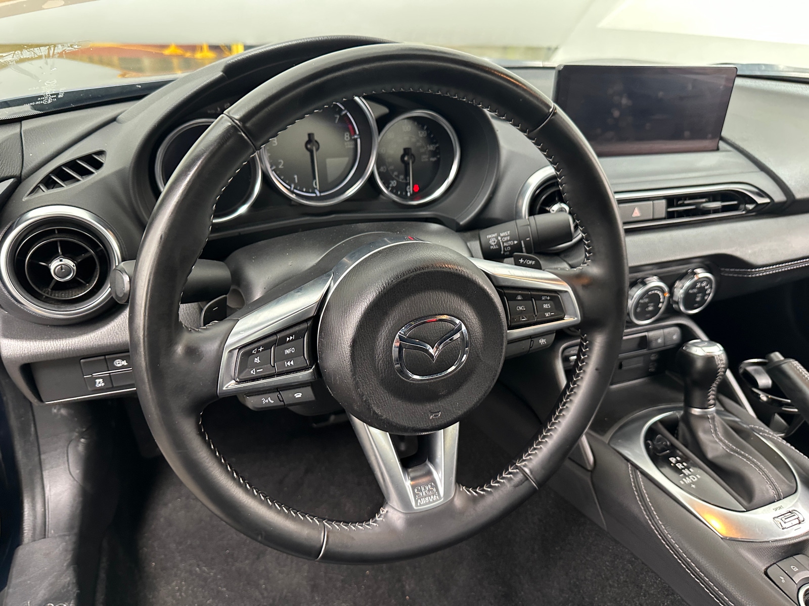 Thumbnail: 2025 Mazda MX-5 Miata - 4