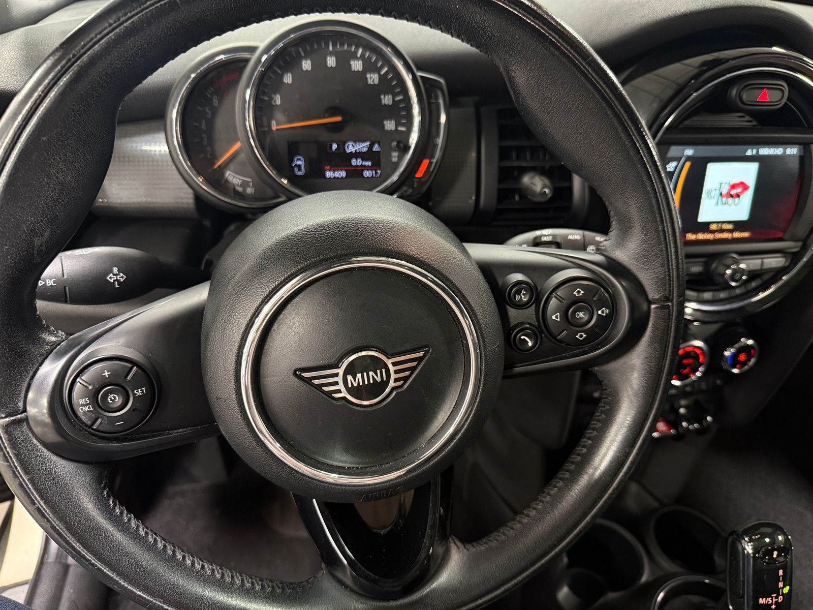 Thumbnail: 2020 MINI Cooper Hardtop - 4