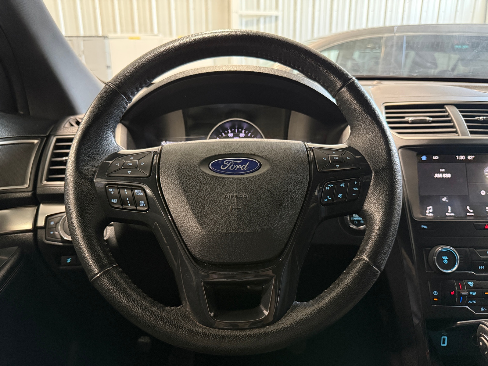 Thumbnail: 2018 Ford Explorer - 4