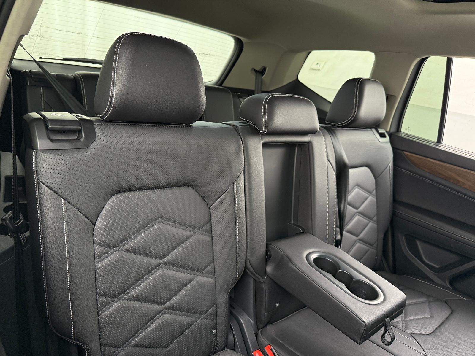 Thumbnail: 2026 Volkswagen Atlas - 5