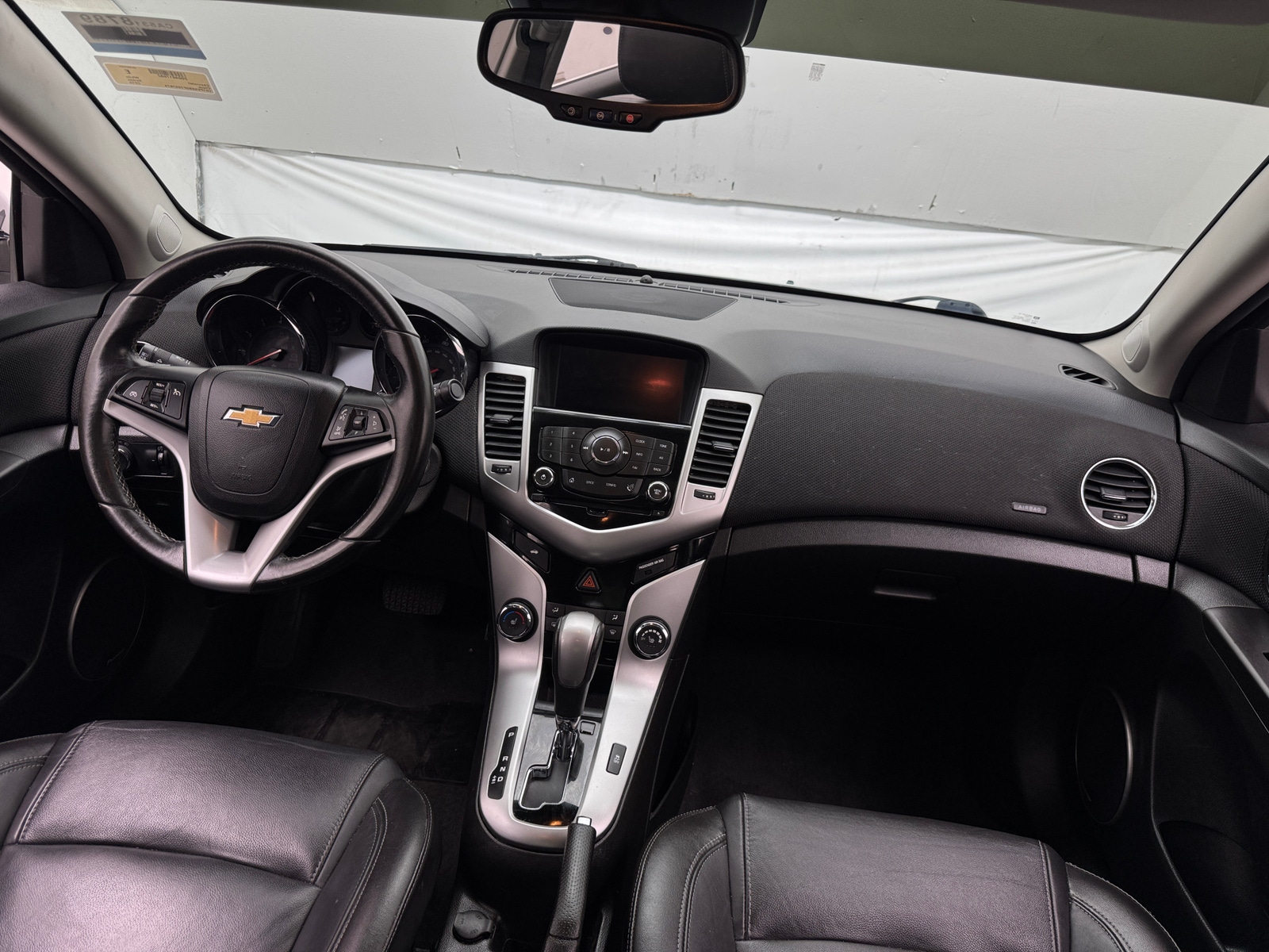 Thumbnail: 2015 Chevrolet Cruze - 3