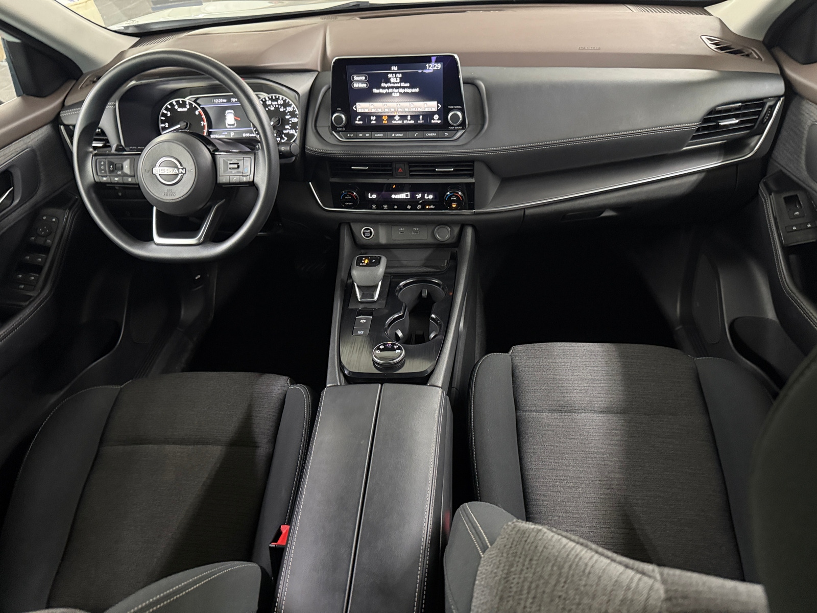 Thumbnail: 2023 Nissan Rogue - 3
