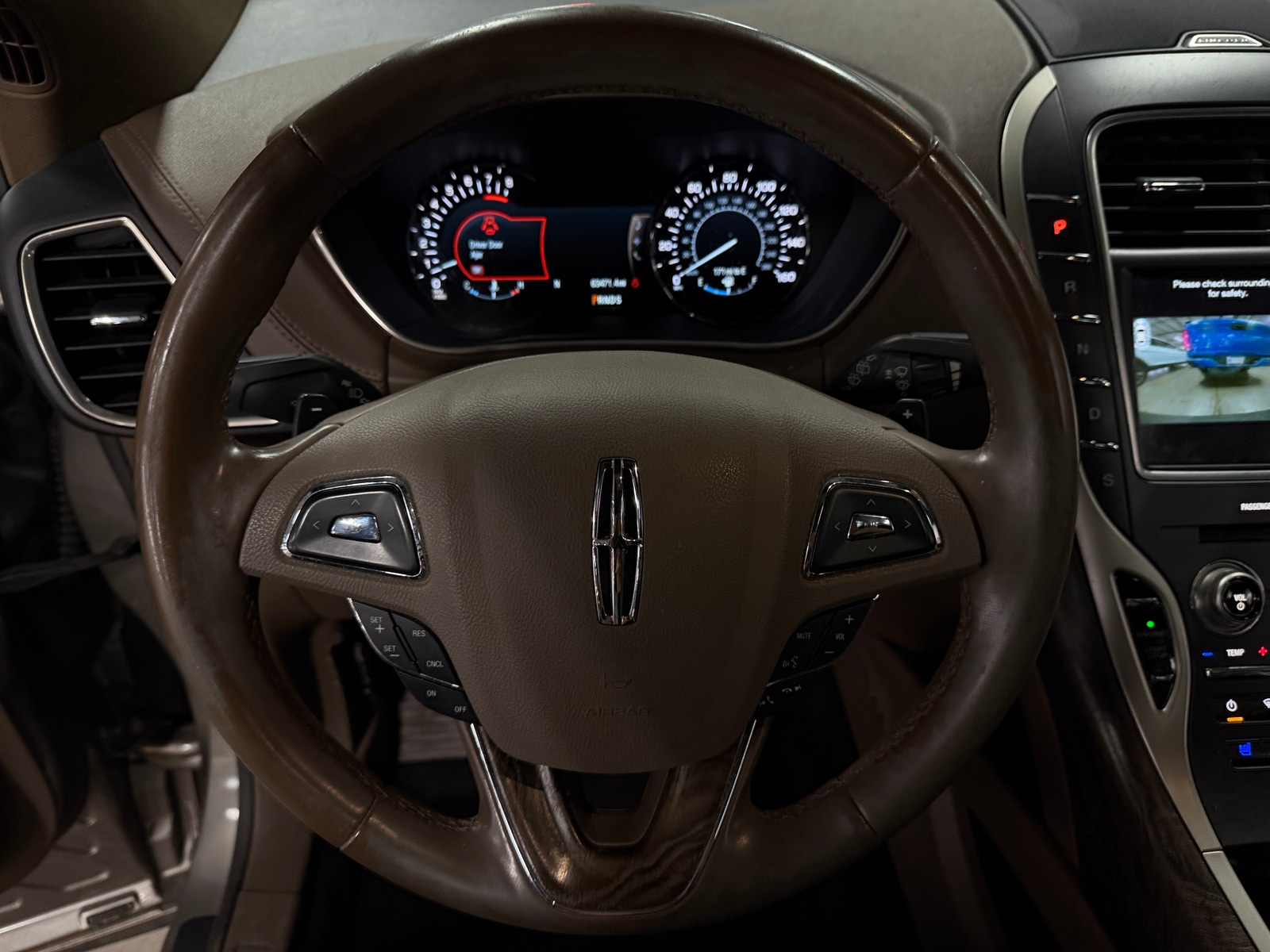 Thumbnail: 2016 Lincoln MKX - 4