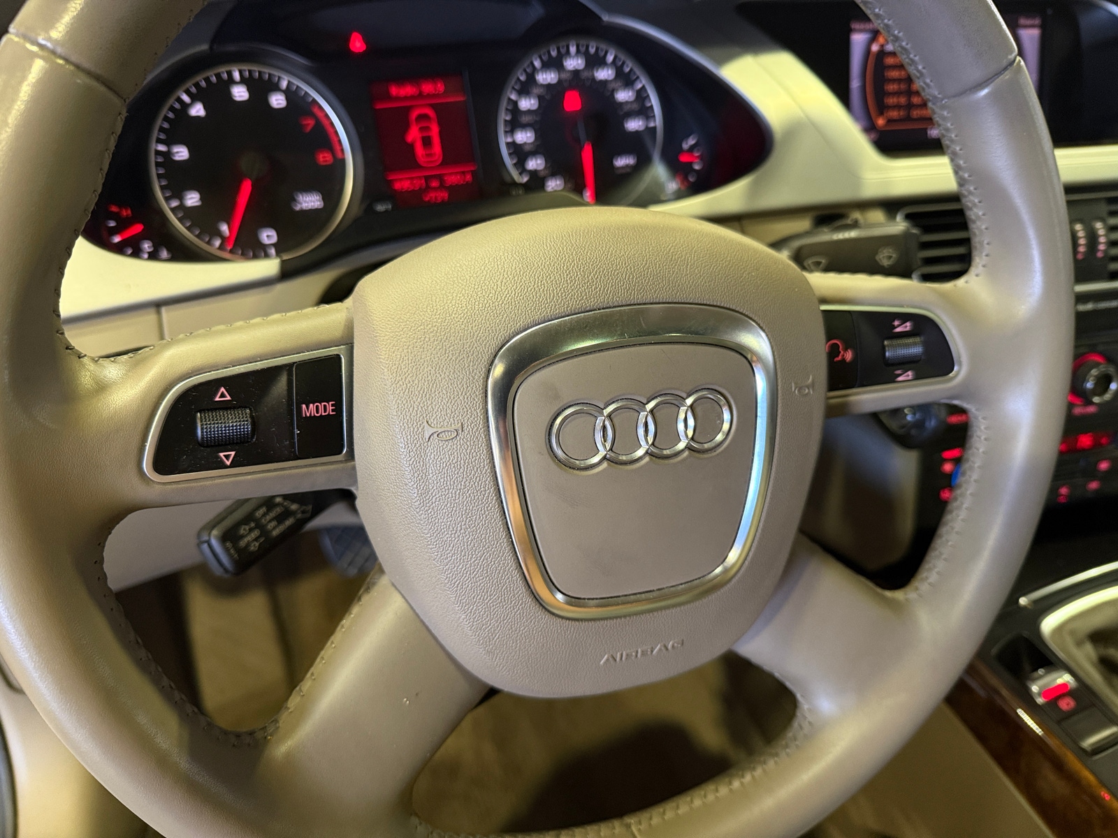 Thumbnail: 2011 Audi A4 - 4