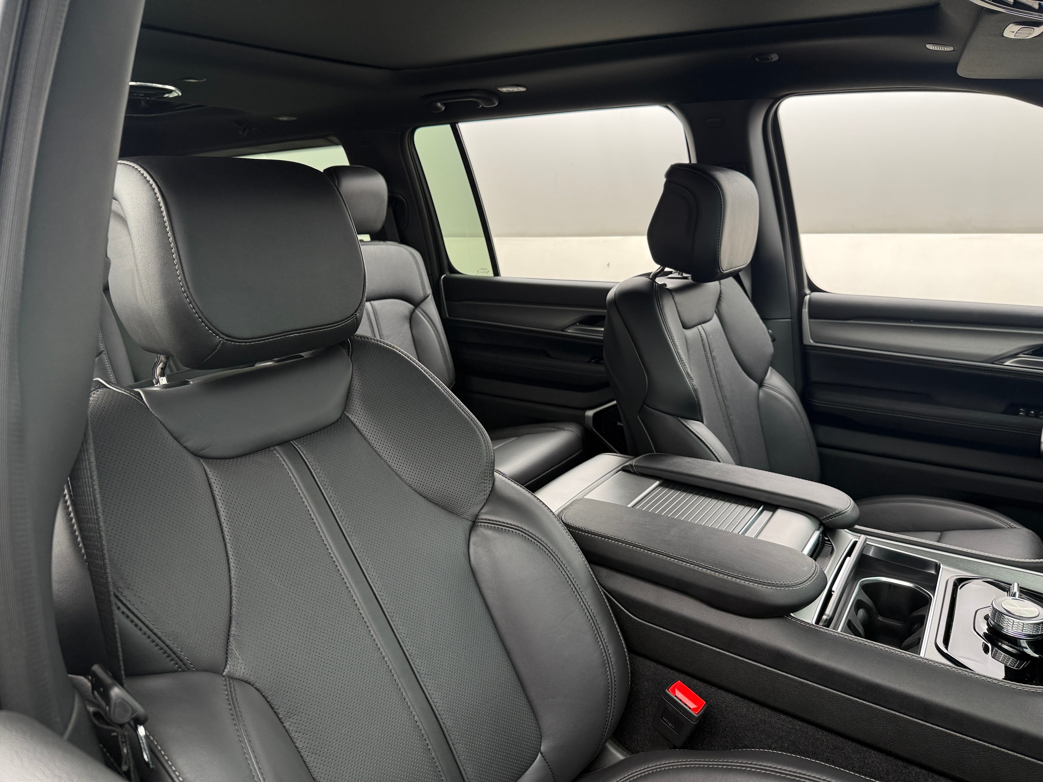 2026 Jeep Grand Wagoneer Limited Altitude - Photo 1