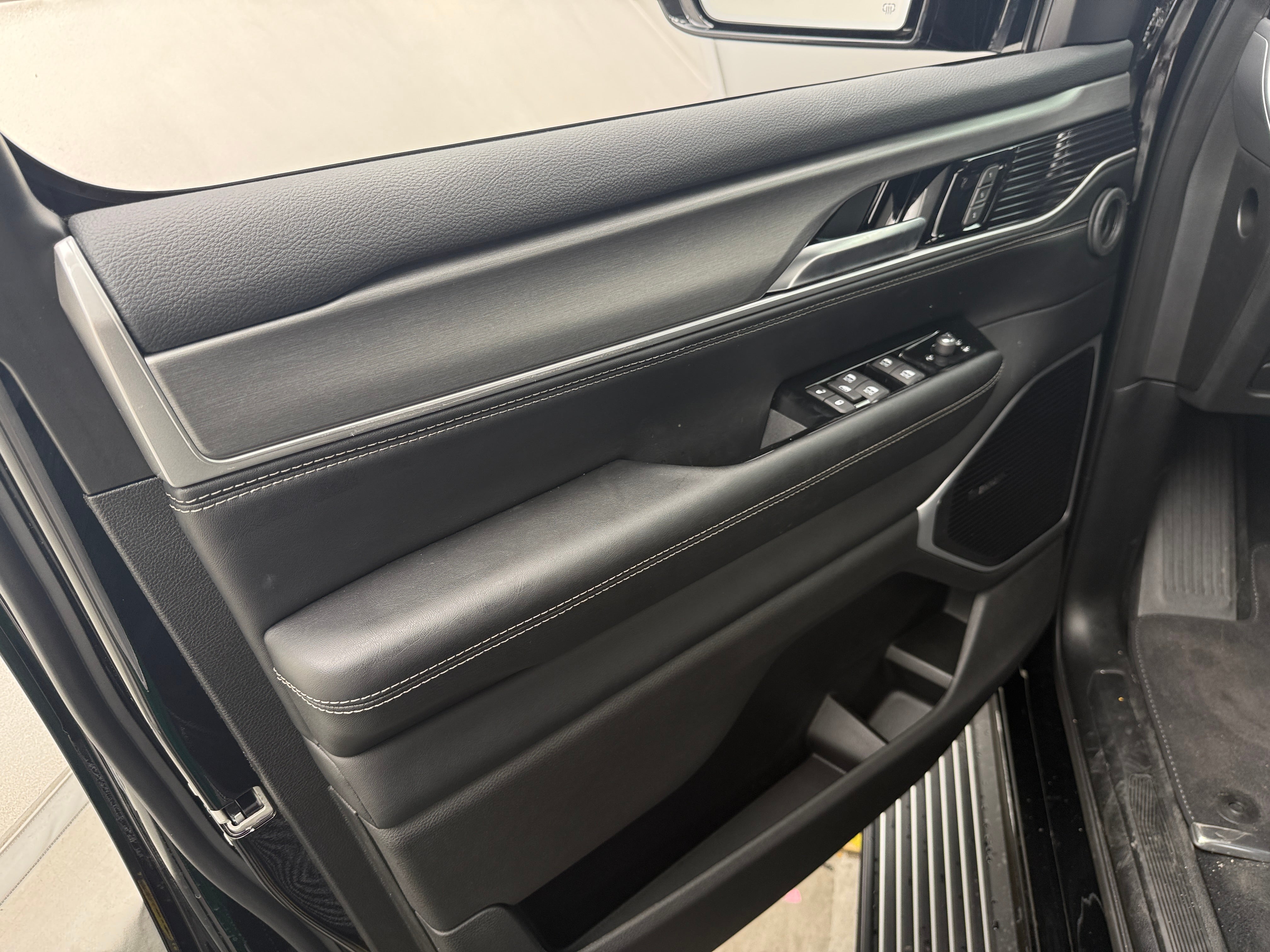 2026 Jeep Grand Wagoneer Limited Altitude - Photo 11