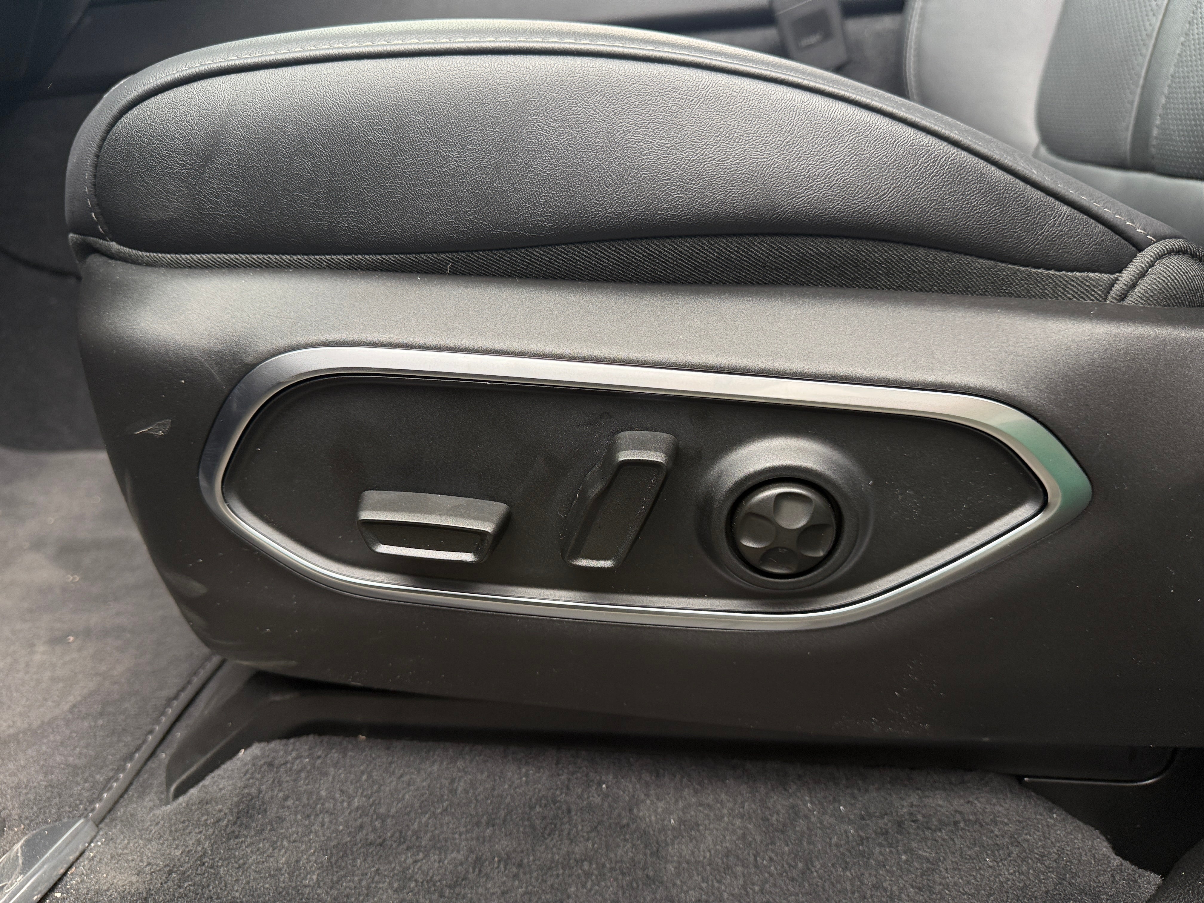 2026 Jeep Grand Wagoneer Limited Altitude - Photo 13