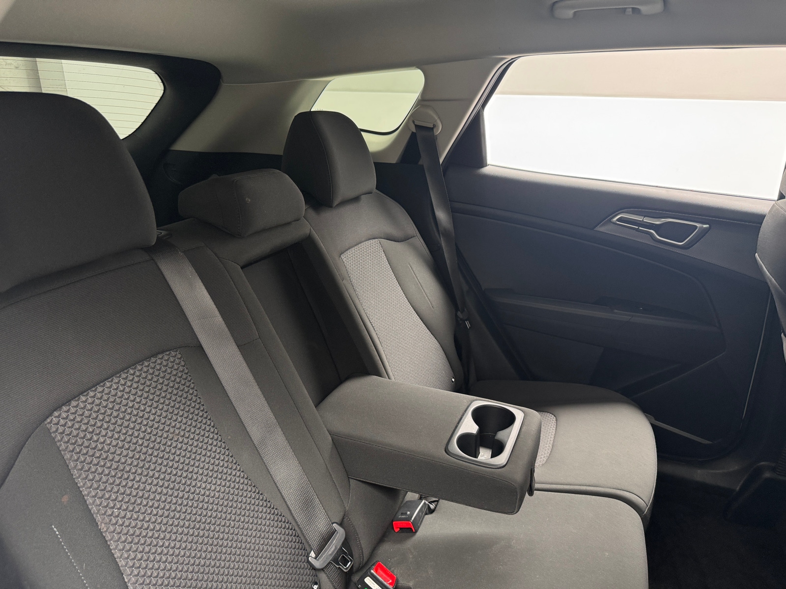 Thumbnail: 2025 Kia Sportage - 6