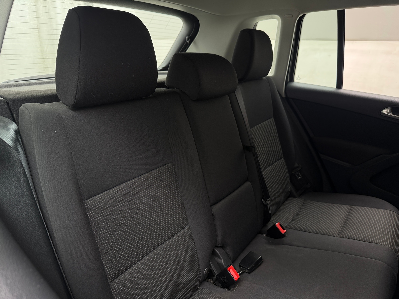 Thumbnail: 2012 Volkswagen Tiguan - 5