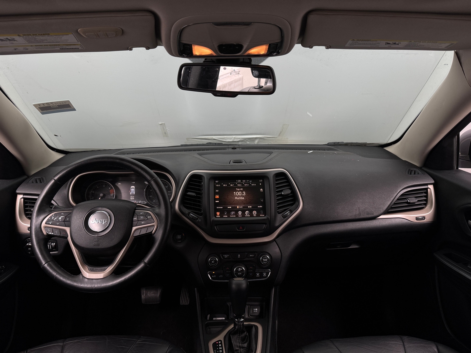 Thumbnail: 2016 Jeep Cherokee - 3
