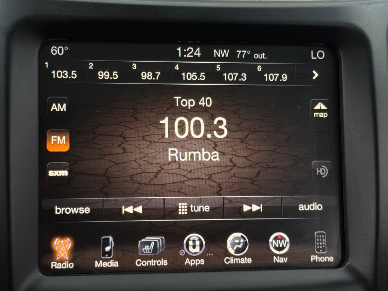 Thumbnail: 2016 Jeep Cherokee - 4