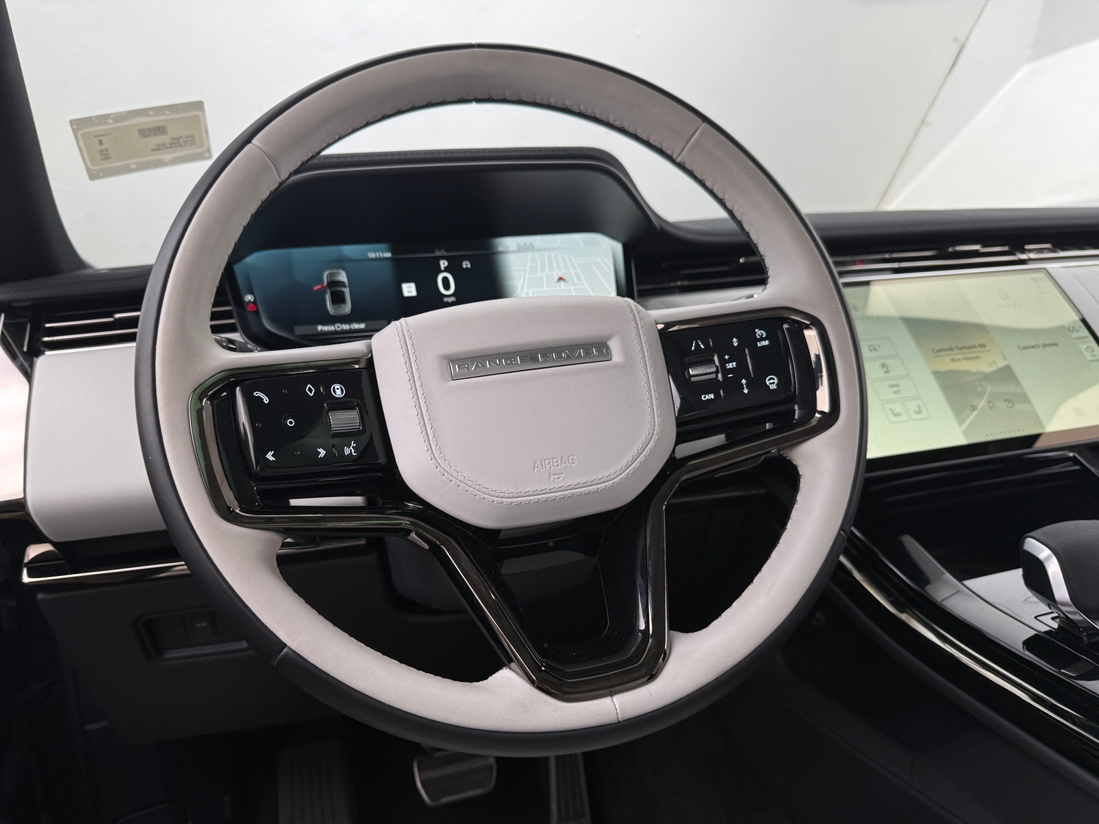 Thumbnail: 2024 Land Rover Range Rover Sport - 4