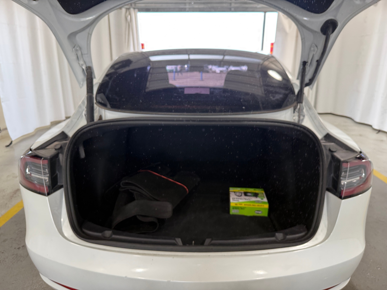 Thumbnail: 2023 Tesla Model 3 - 6