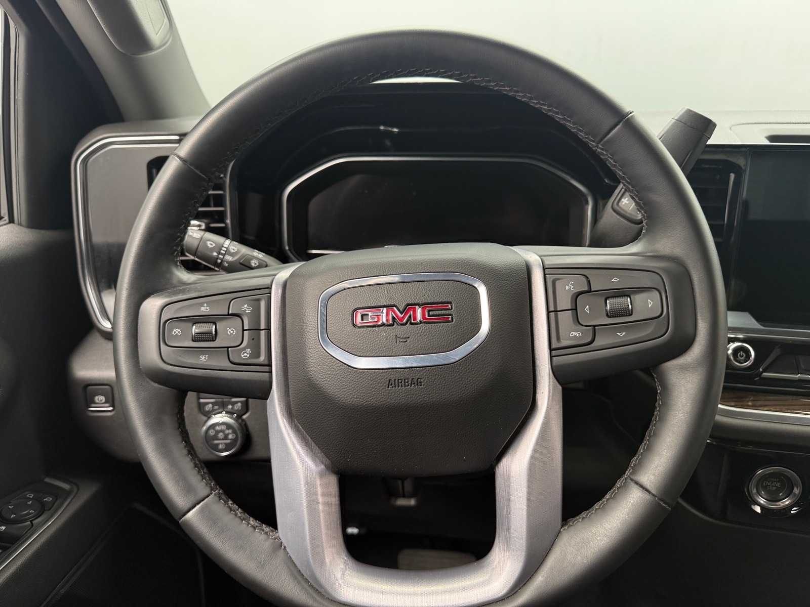 Thumbnail: 2024 GMC Sierra 1500 - 5