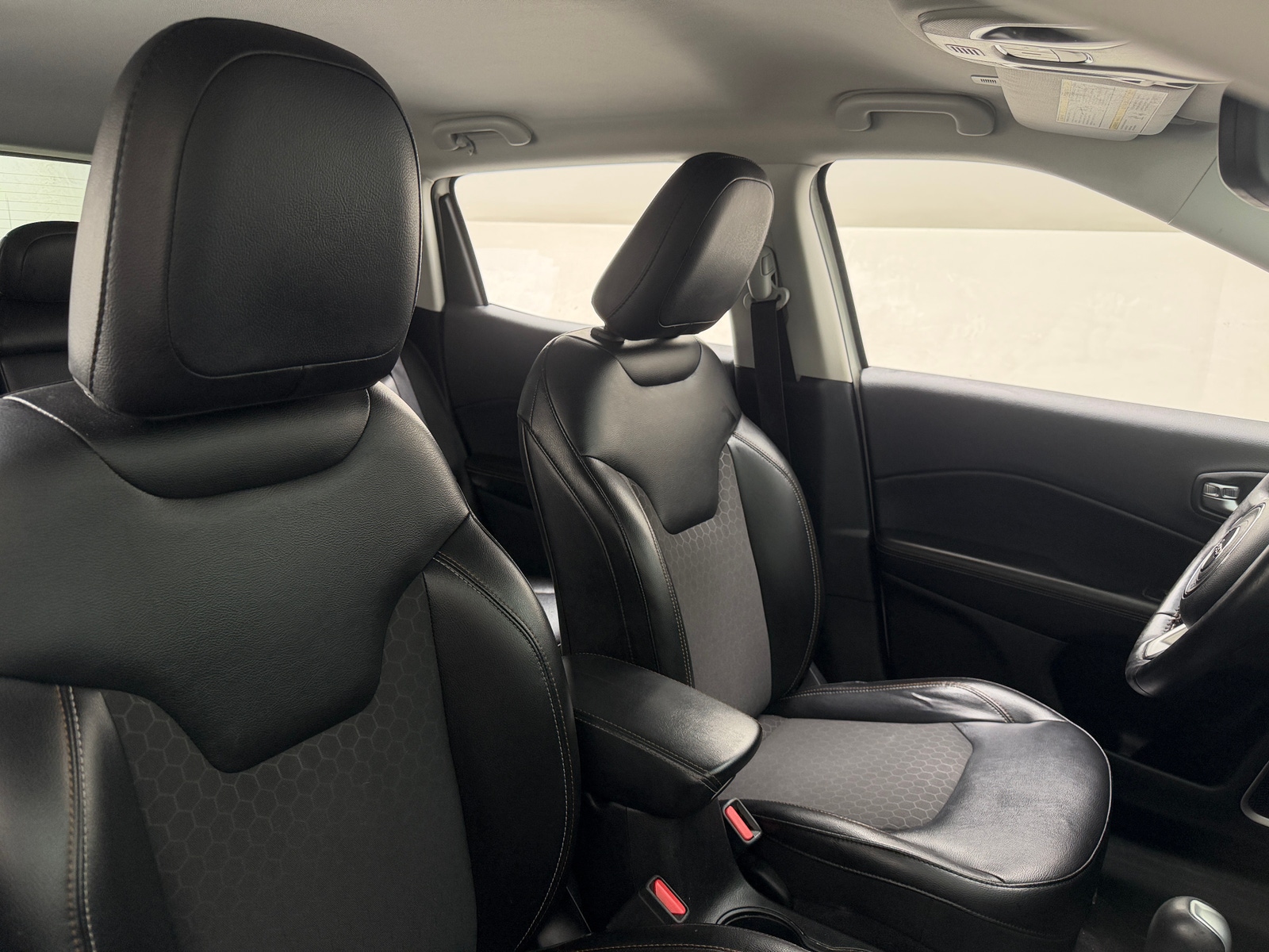 Thumbnail: 2018 Jeep Compass - 2