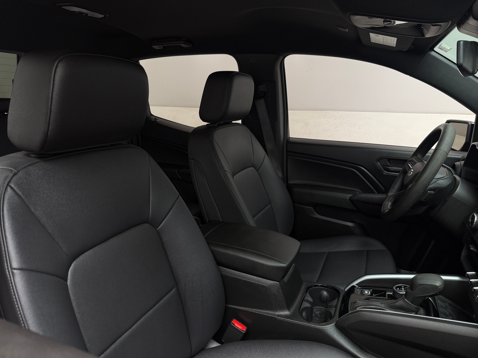 Thumbnail: 2024 Chevrolet Colorado - 2
