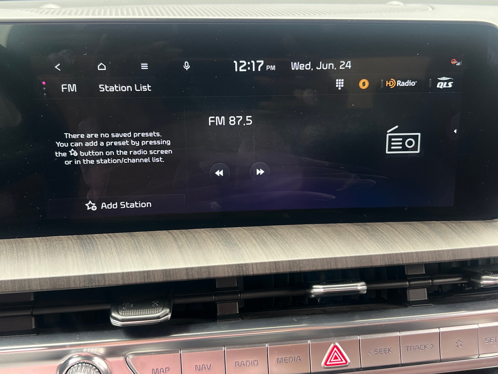 Thumbnail: 2023 Kia Telluride - 3
