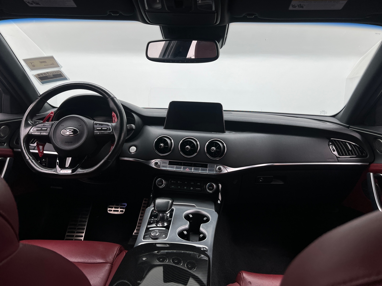 Thumbnail: 2018 Kia Stinger - 2