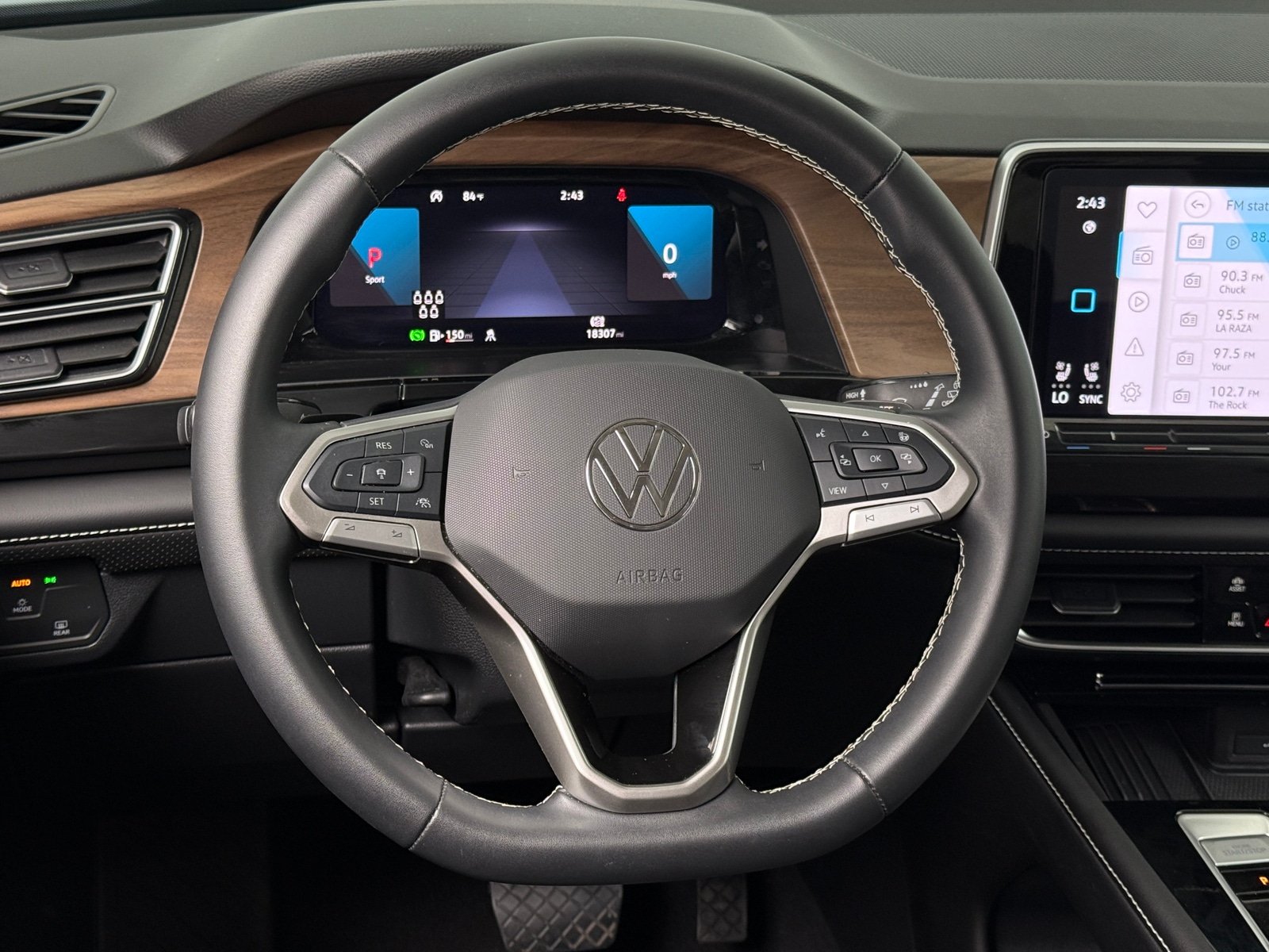Thumbnail: 2026 Volkswagen Atlas - 4