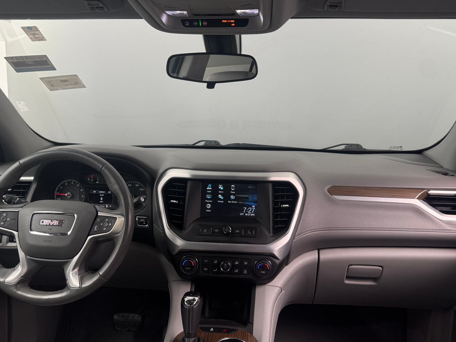 Thumbnail: 2019 GMC Acadia - 3