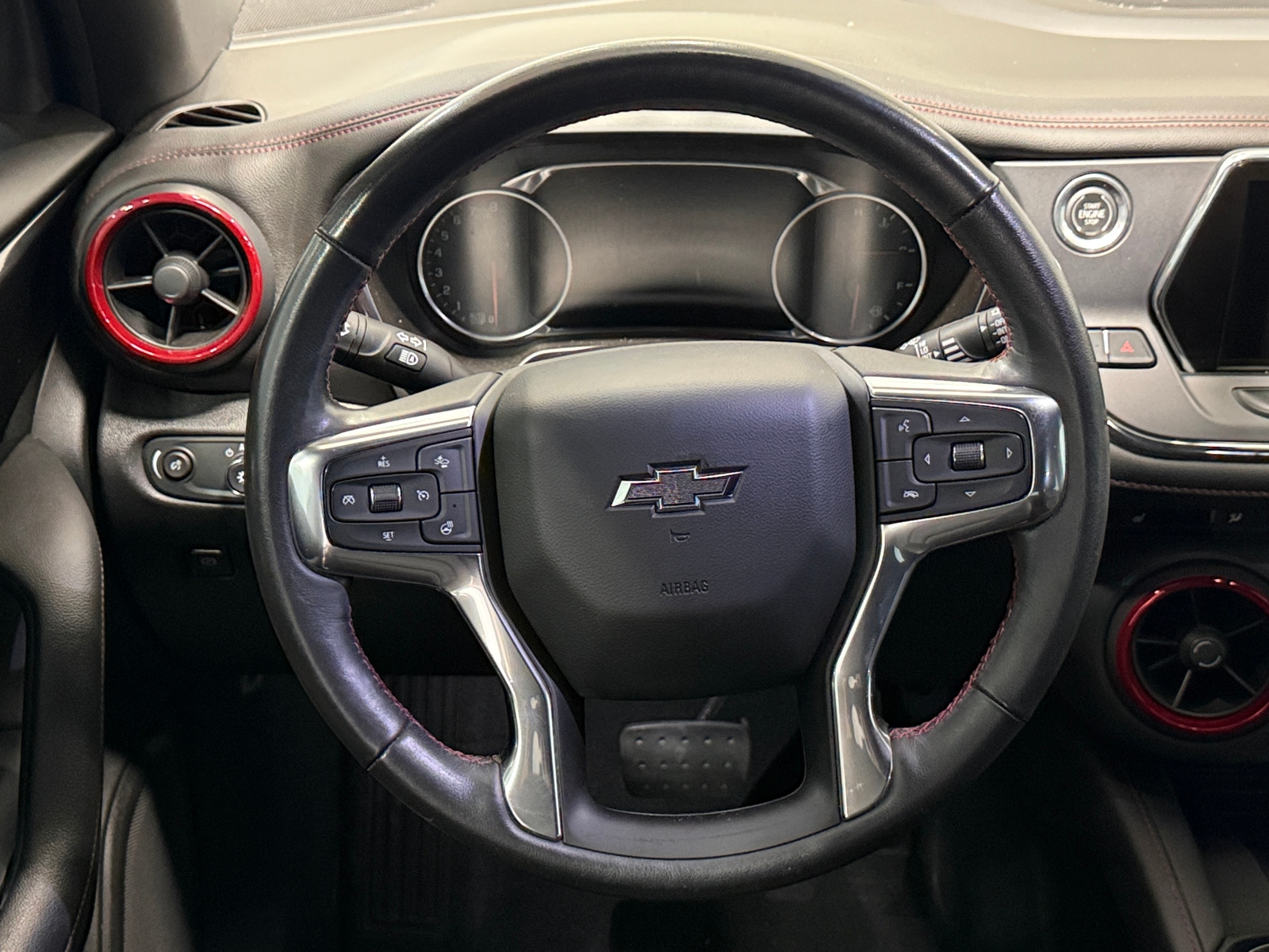 Thumbnail: 2020 Chevrolet Blazer - 4