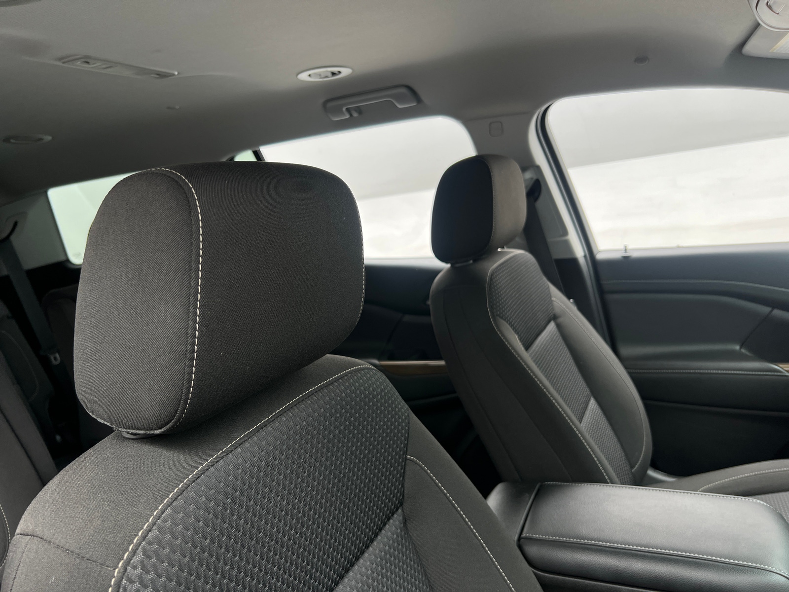 Thumbnail: 2023 GMC Acadia - 2