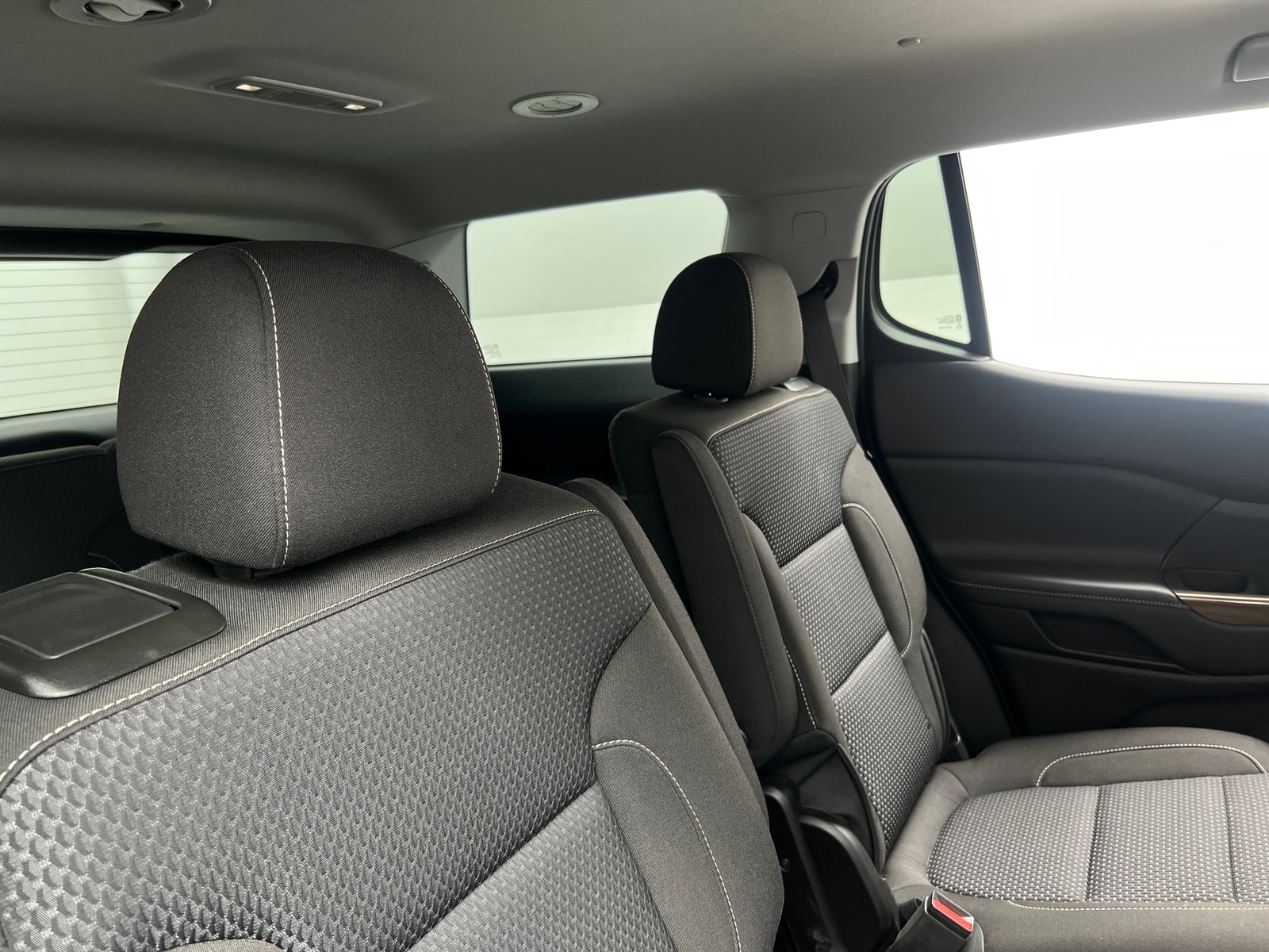 Thumbnail: 2023 GMC Acadia - 6