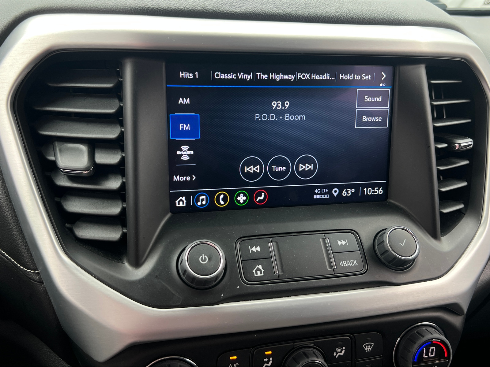 Thumbnail: 2023 GMC Acadia - 4
