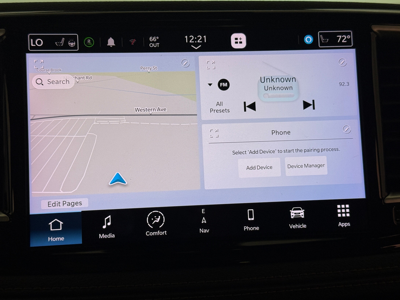 Thumbnail: 2021 Chrysler Pacifica - 3