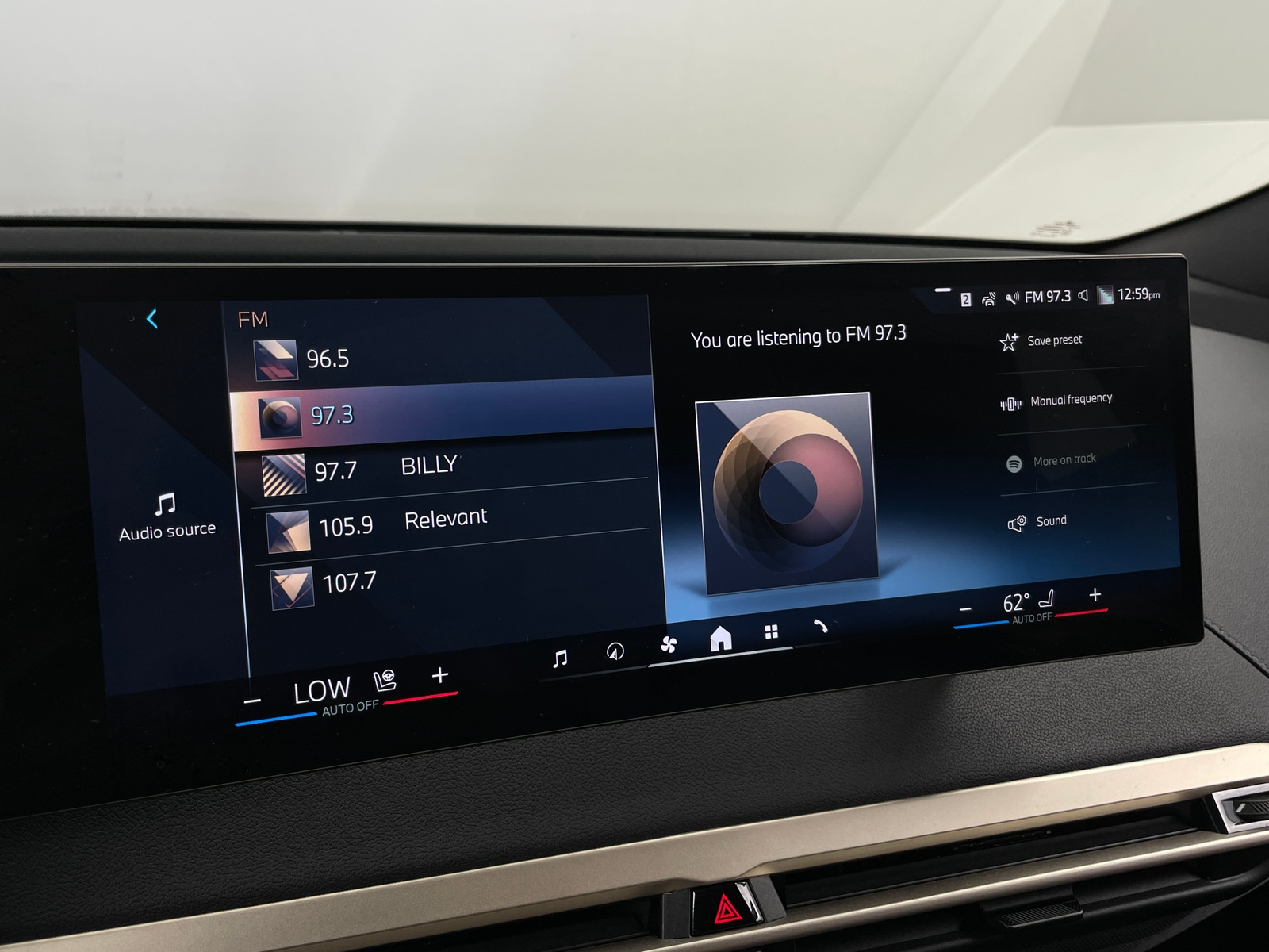 Thumbnail: 2024 BMW iX - 3