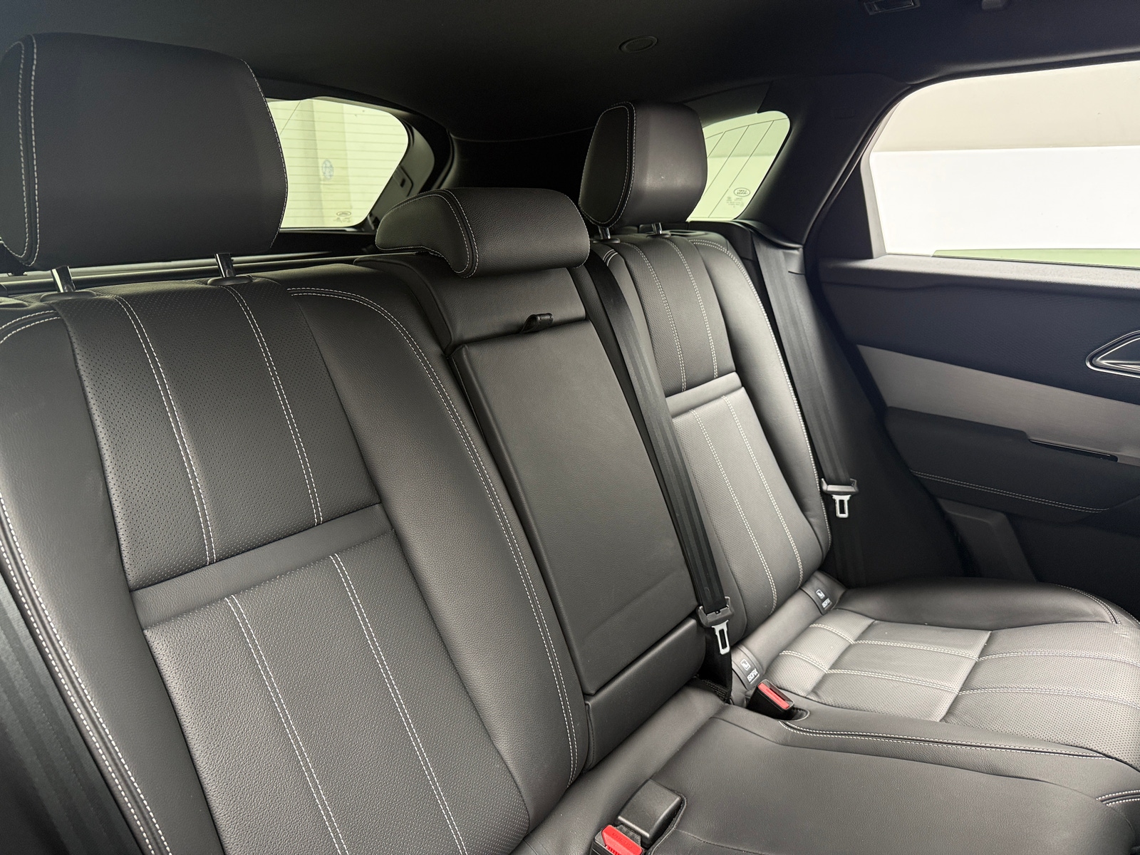Thumbnail: 2023 Land Rover Range Rover Velar - 5