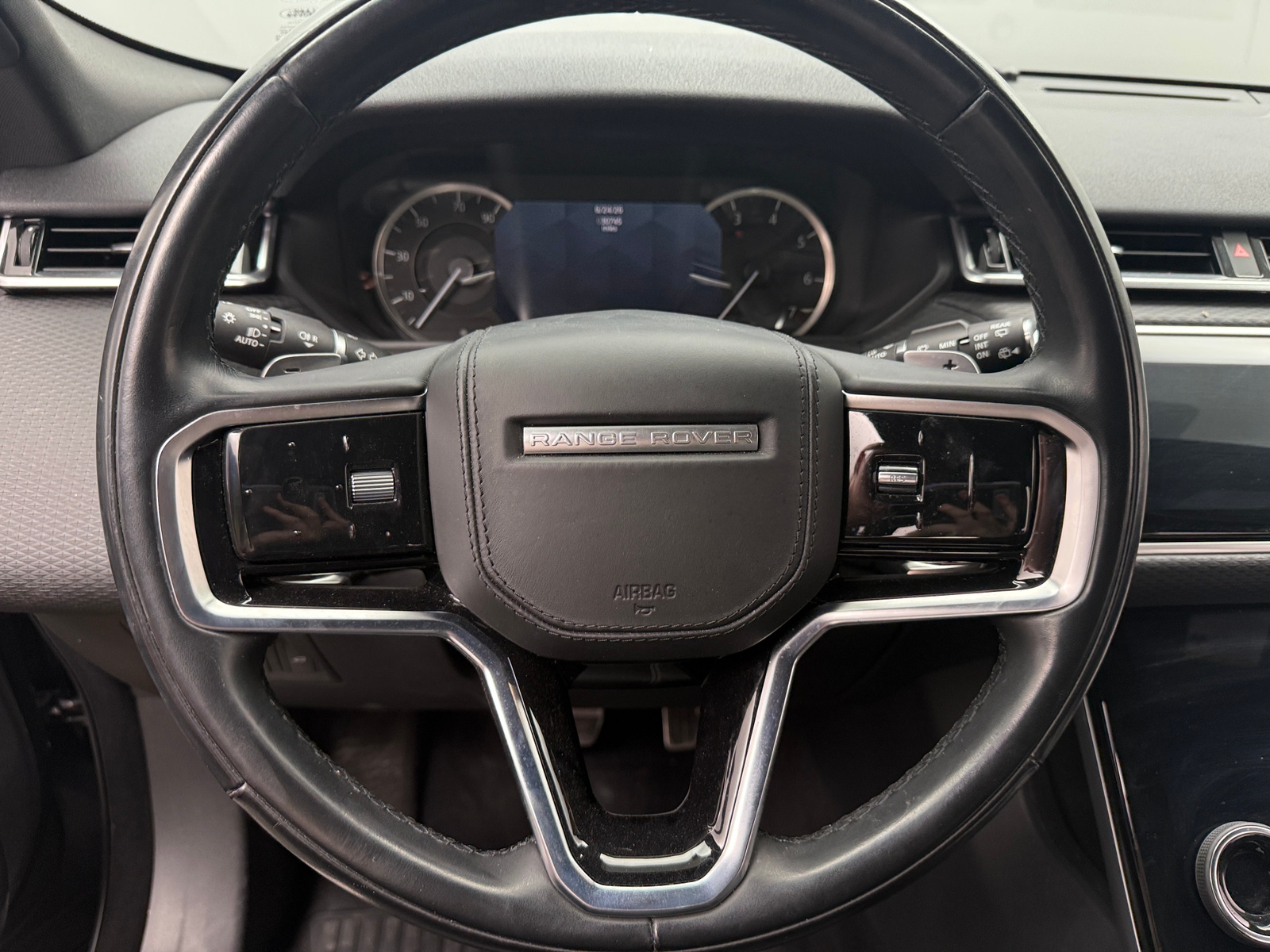 Thumbnail: 2023 Land Rover Range Rover Velar - 4