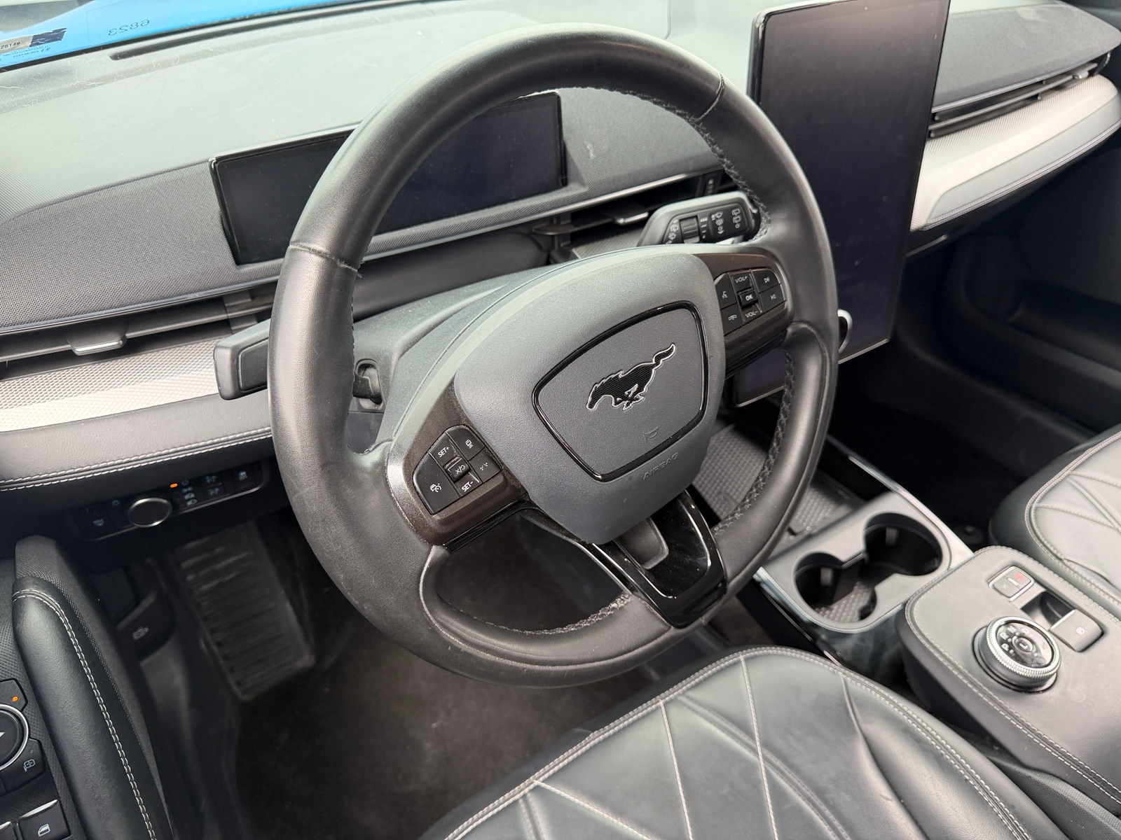 Thumbnail: 2022 Ford Mustang Mach-E - 4