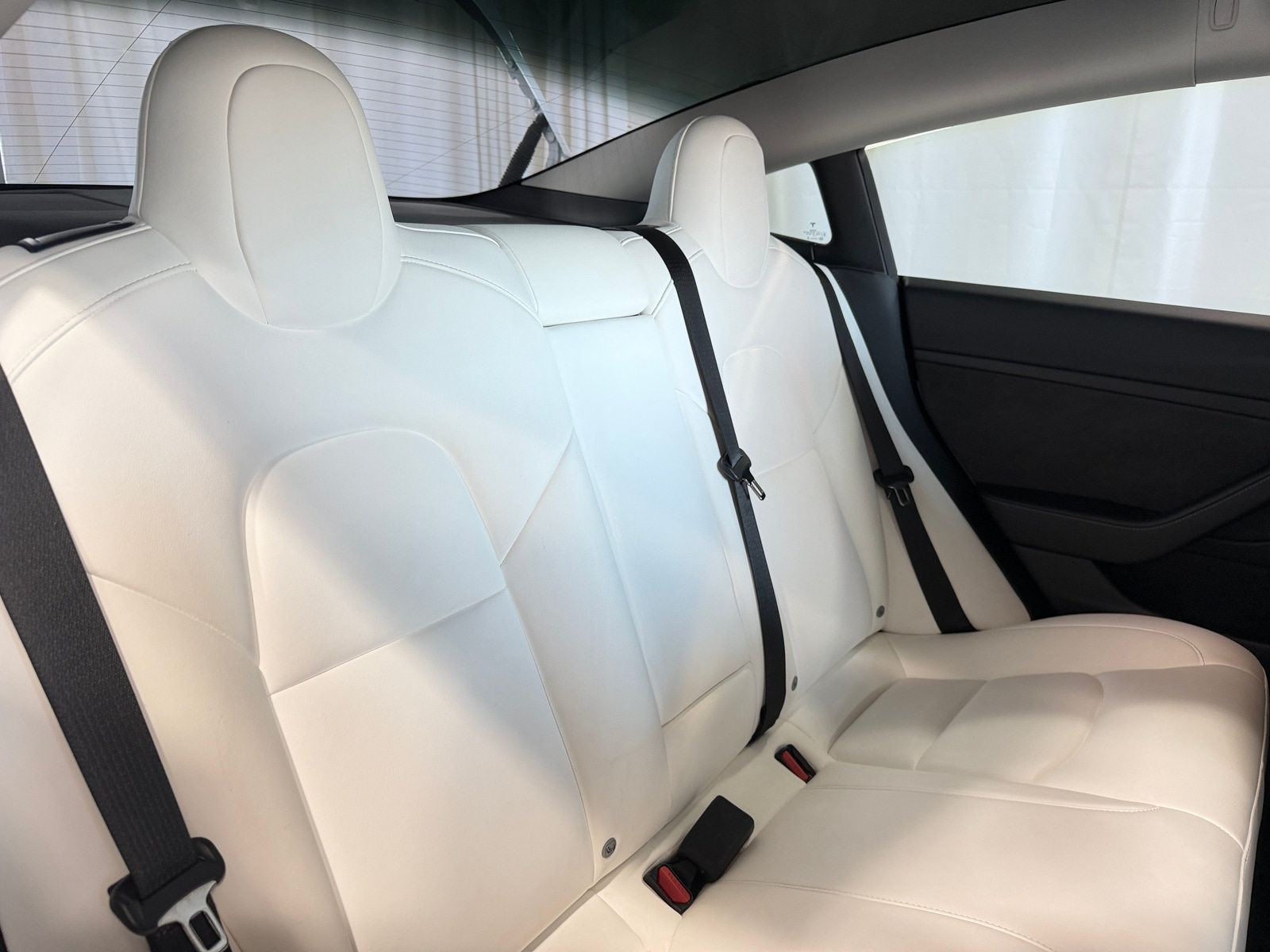 Thumbnail: 2022 Tesla Model 3 - 5