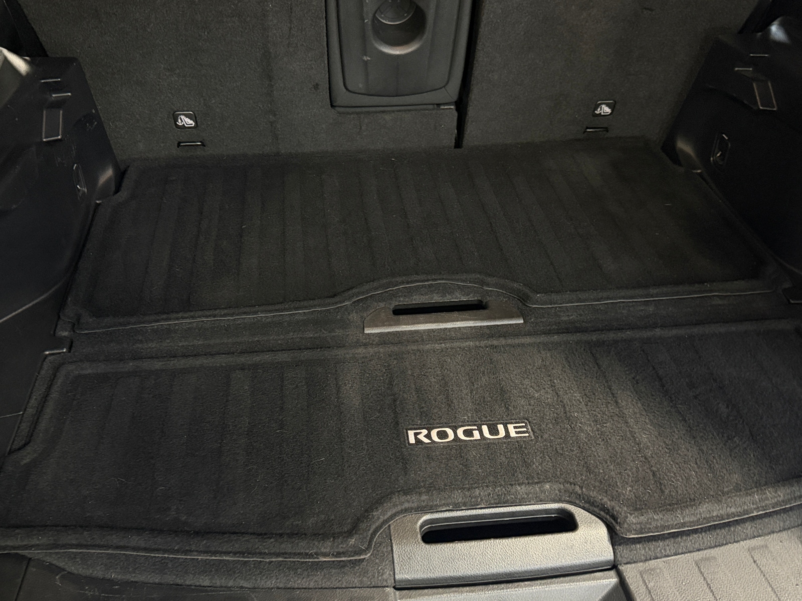 Thumbnail: 2020 Nissan Rogue - 7