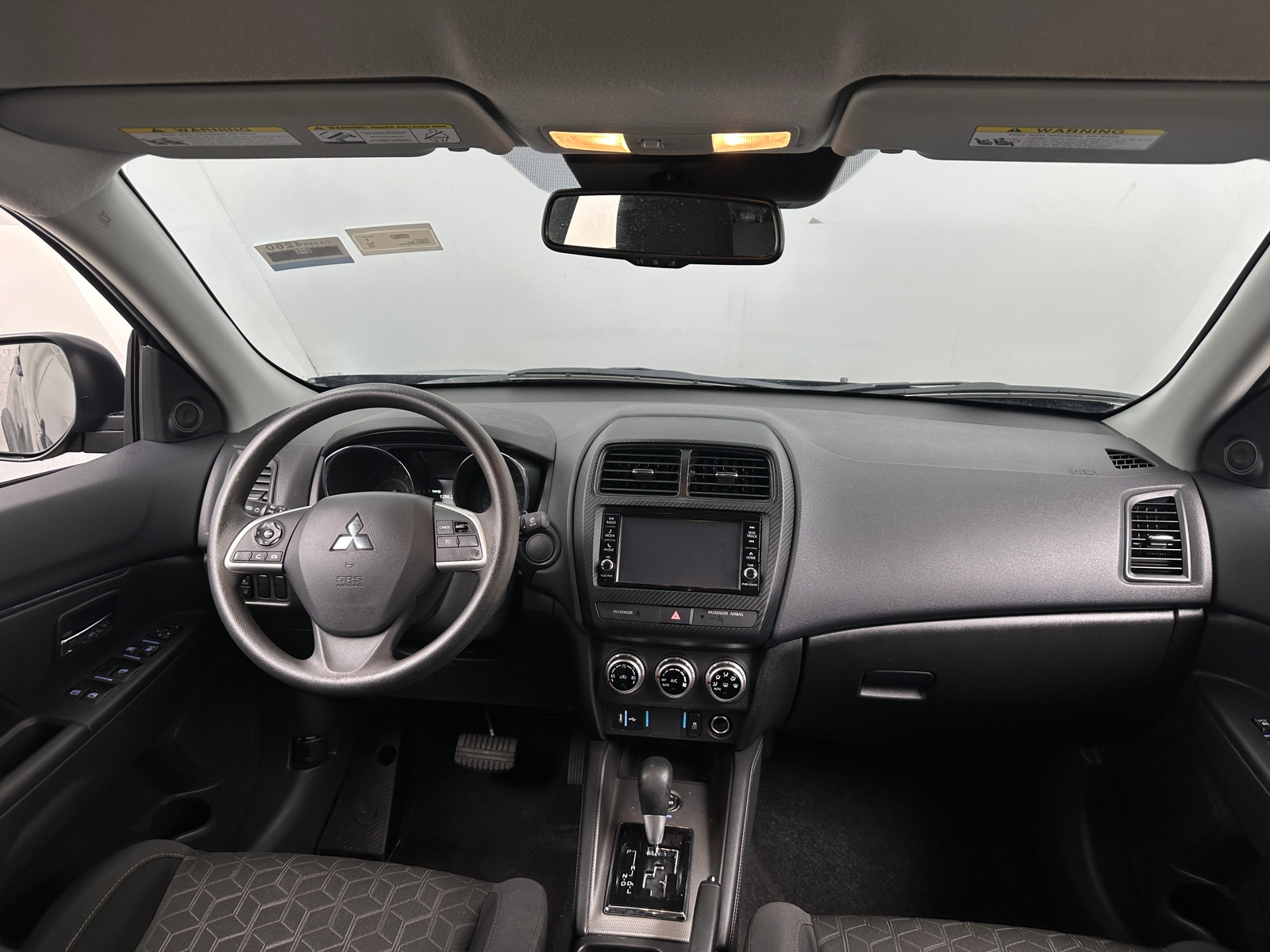 Thumbnail: 2025 Mitsubishi Outlander Sport - 3
