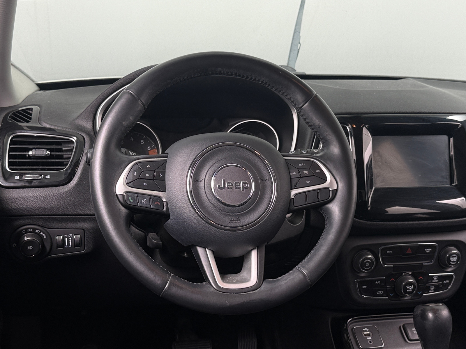 Thumbnail: 2018 Jeep Compass - 5