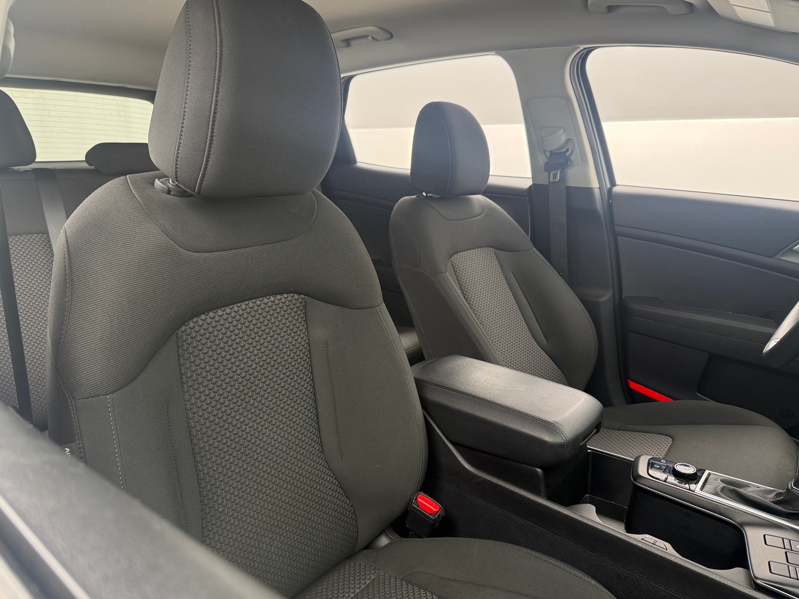 Thumbnail: 2023 Kia Sportage - 2