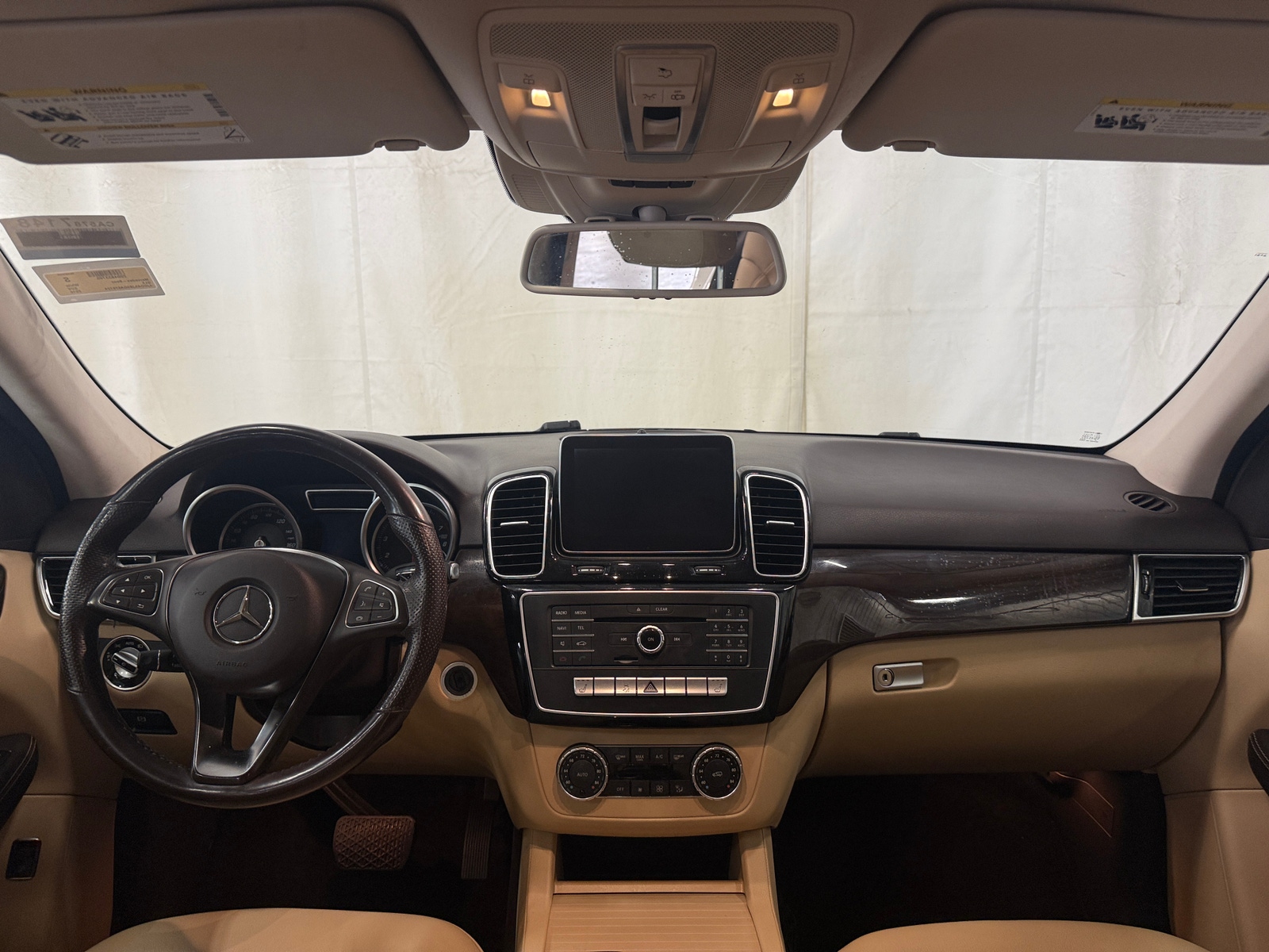 Thumbnail: 2016 Mercedes-Benz GLE - 2