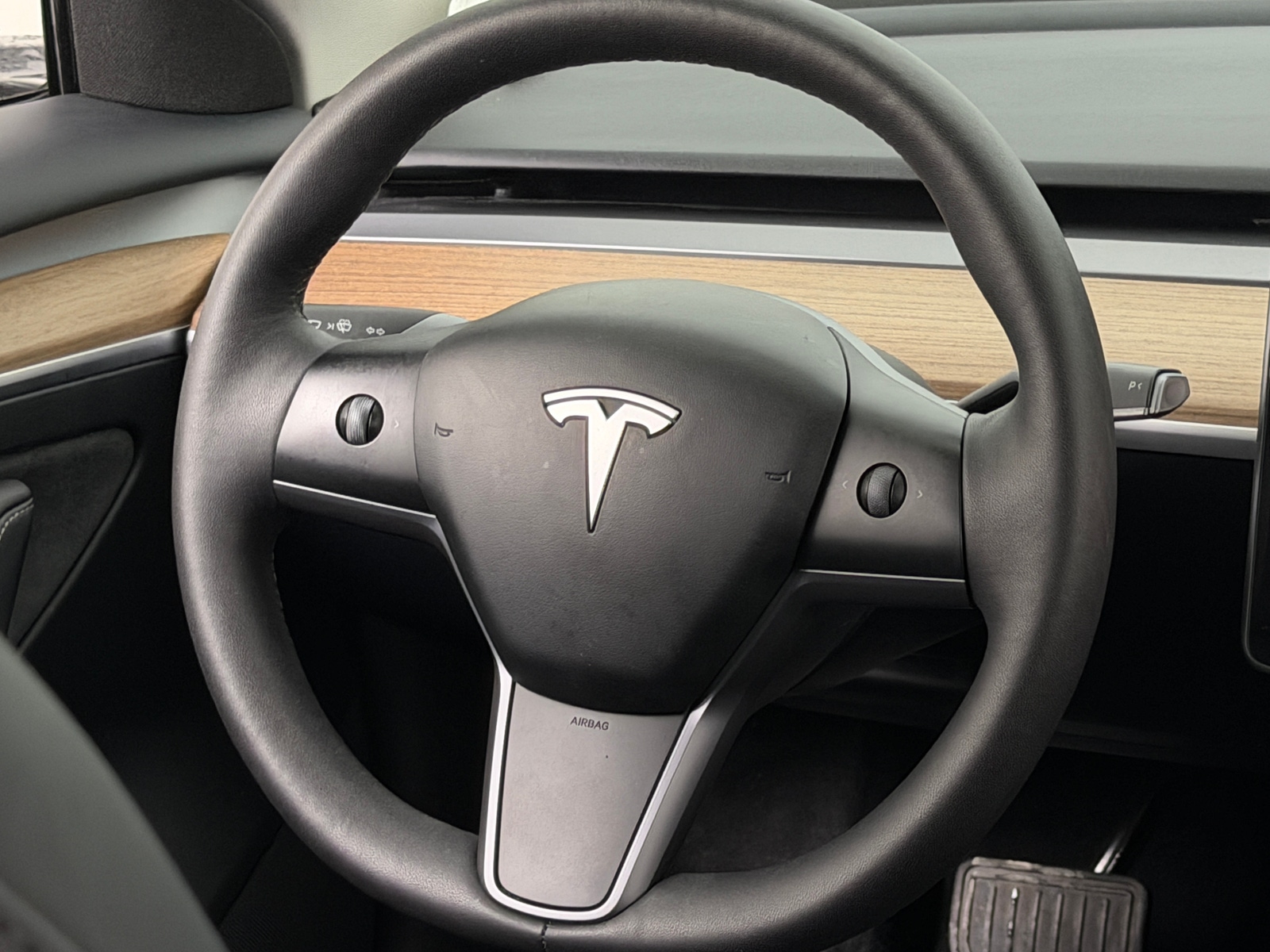 Thumbnail: 2023 Tesla Model 3 - 4