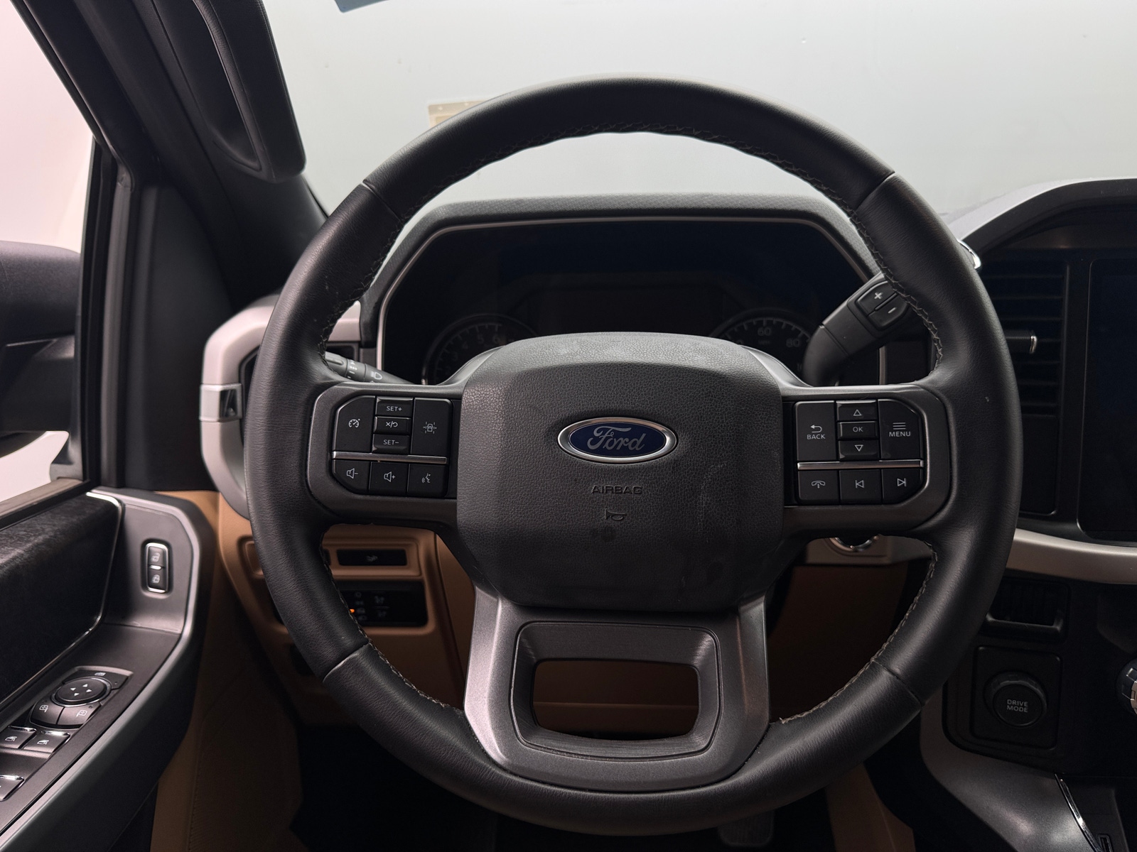 Thumbnail: 2023 Ford Econoline - 5