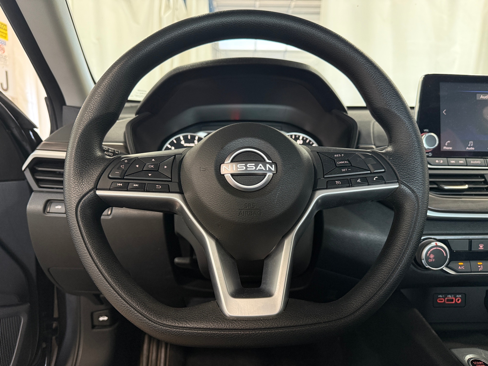 Thumbnail: 2025 Nissan Altima - 5