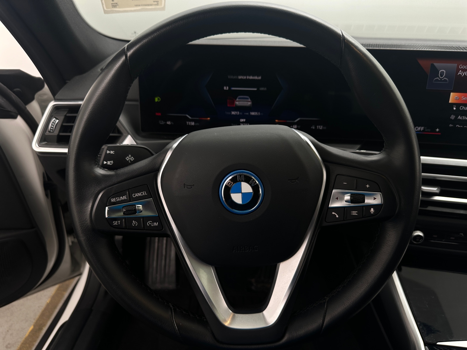 Thumbnail: 2023 BMW i4 - 4