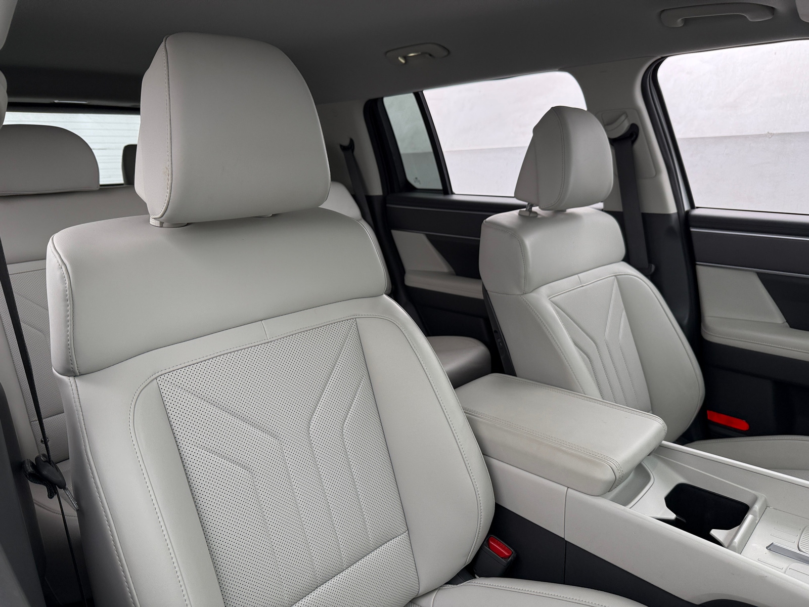 Thumbnail: 2026 Hyundai Santa Fe - 2