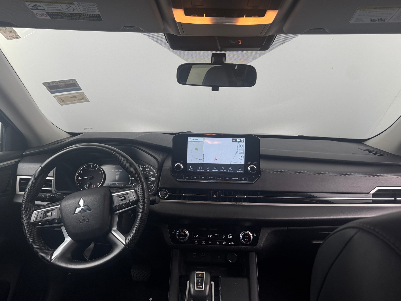 Thumbnail: 2024 Mitsubishi Outlander - 2