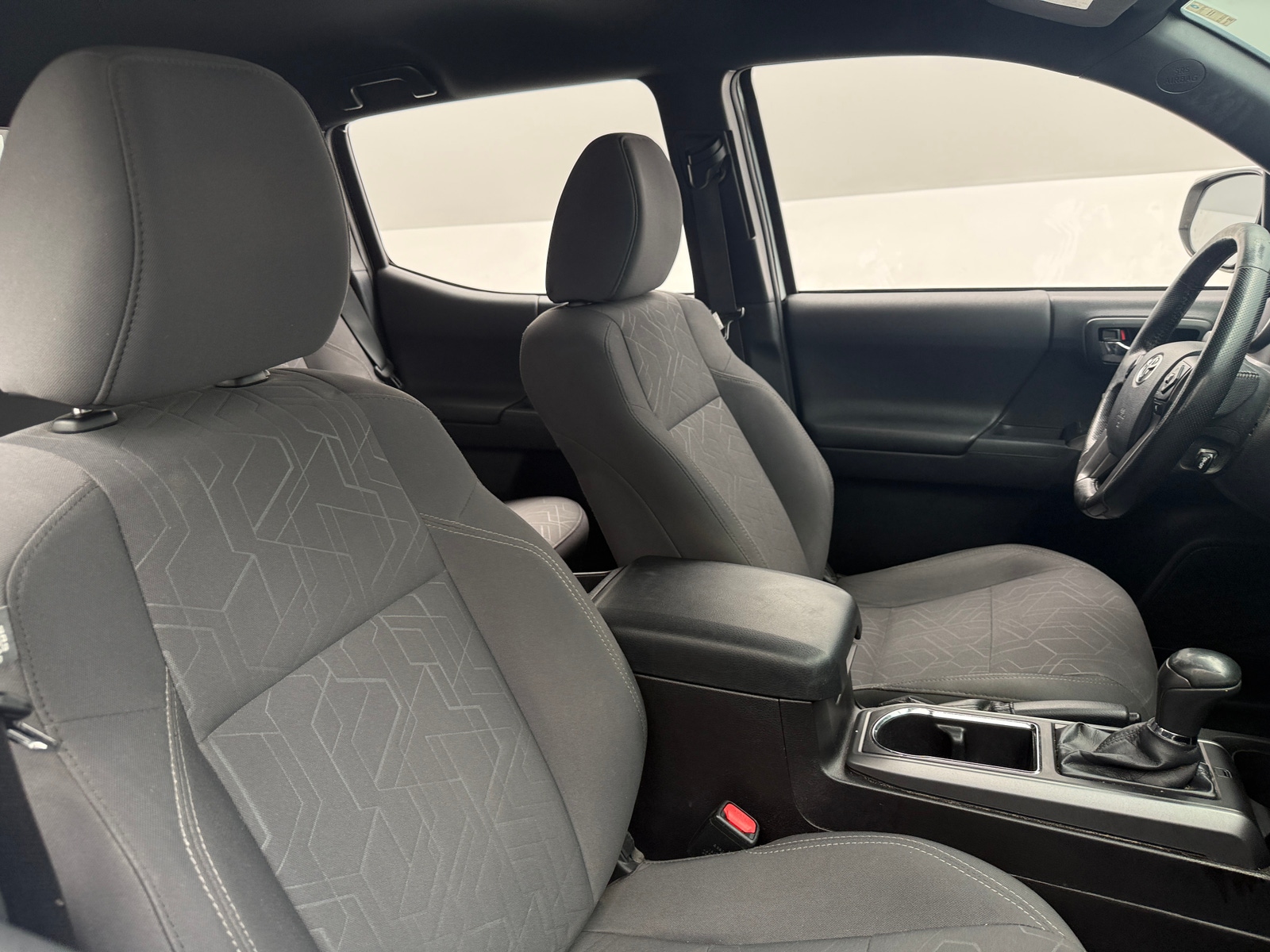 Thumbnail: 2016 Toyota Tacoma - 2