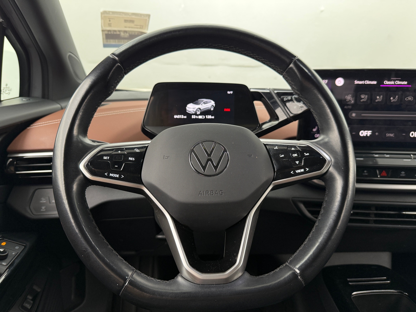 Thumbnail: 2021 Volkswagen ID.4 - 4