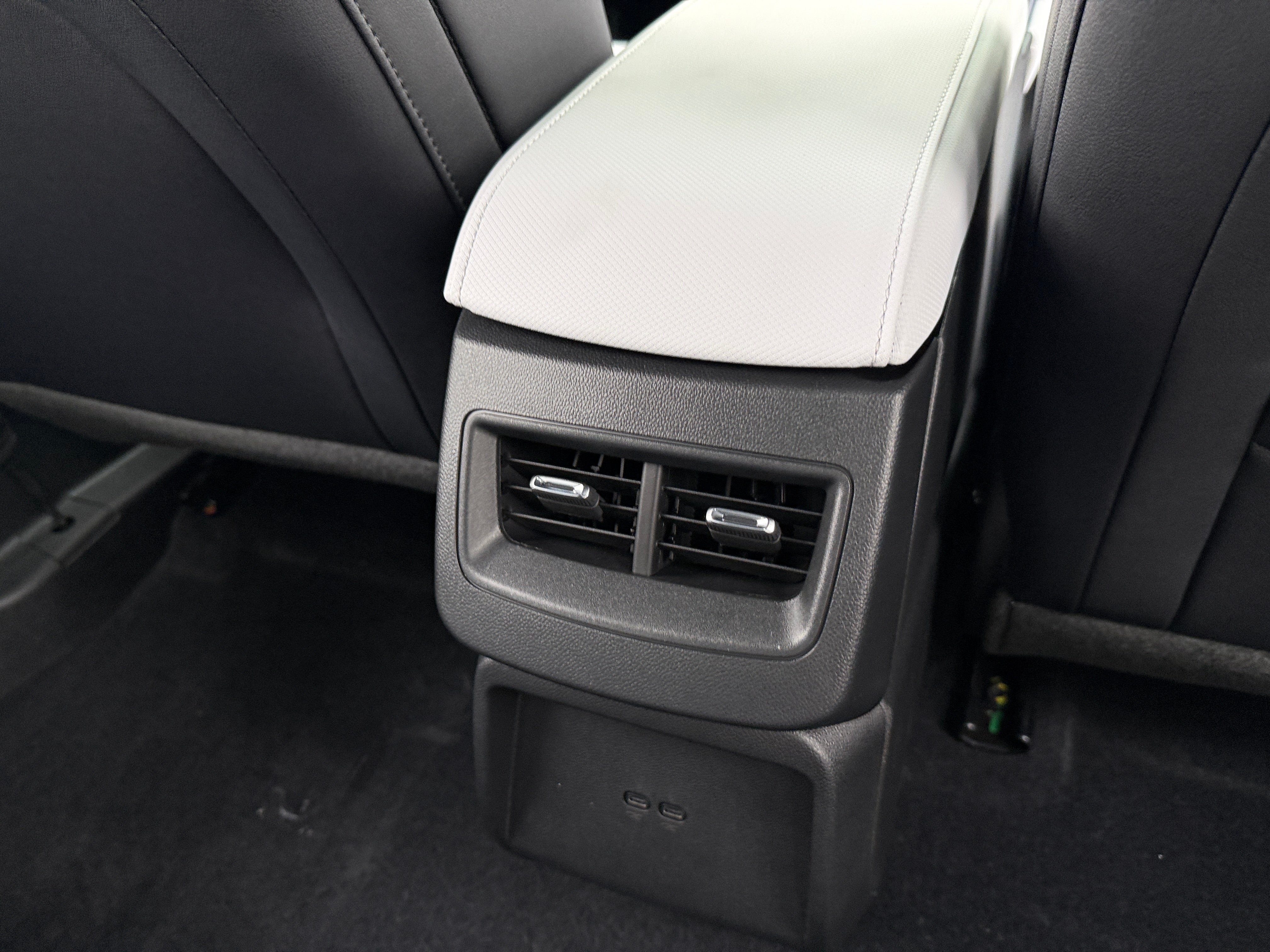 Used 2026 Chevrolet Equinox EV 2LT with VIN 3GN7DNRPXTS113619 for sale in Auburn, WA